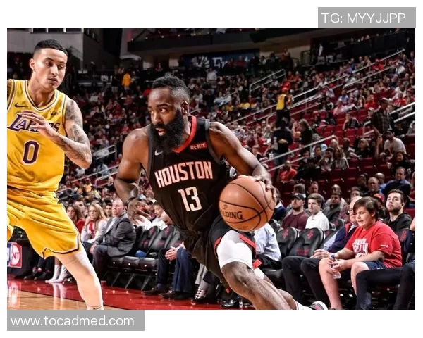 湖人对火箭季后赛激战回顾詹姆斯与哈登的巅峰对决